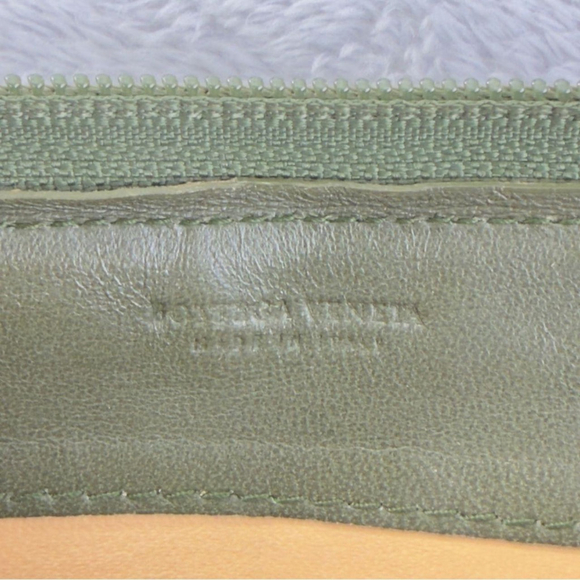 Bottega Veneta Intrecciato Leather Olive Green Zip Round Long Wallet W/Box - Picture 8 of 8